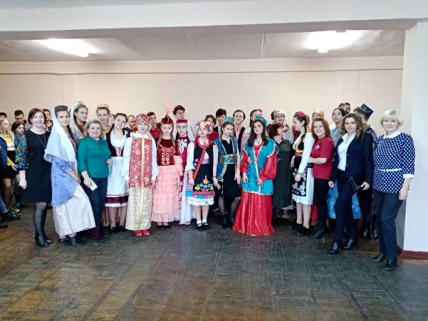 Фестиваль национальностей в Костромском  политехническом колледже